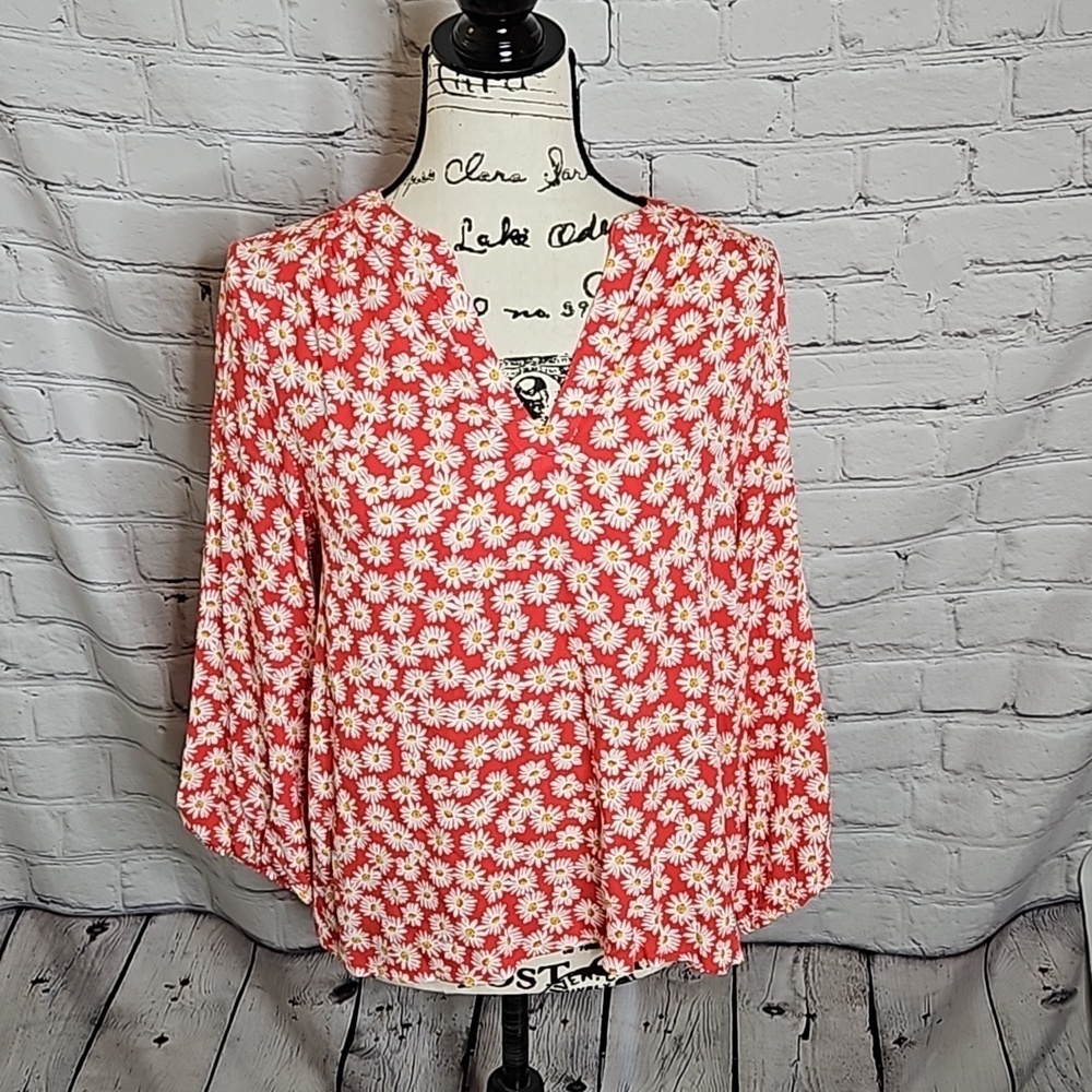 St. John's Bay Petites 3/4 Sleeve Blouse Red Daisy Print Size PS NWT